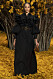 NYFW Khaite, svart långklänning med volanger.