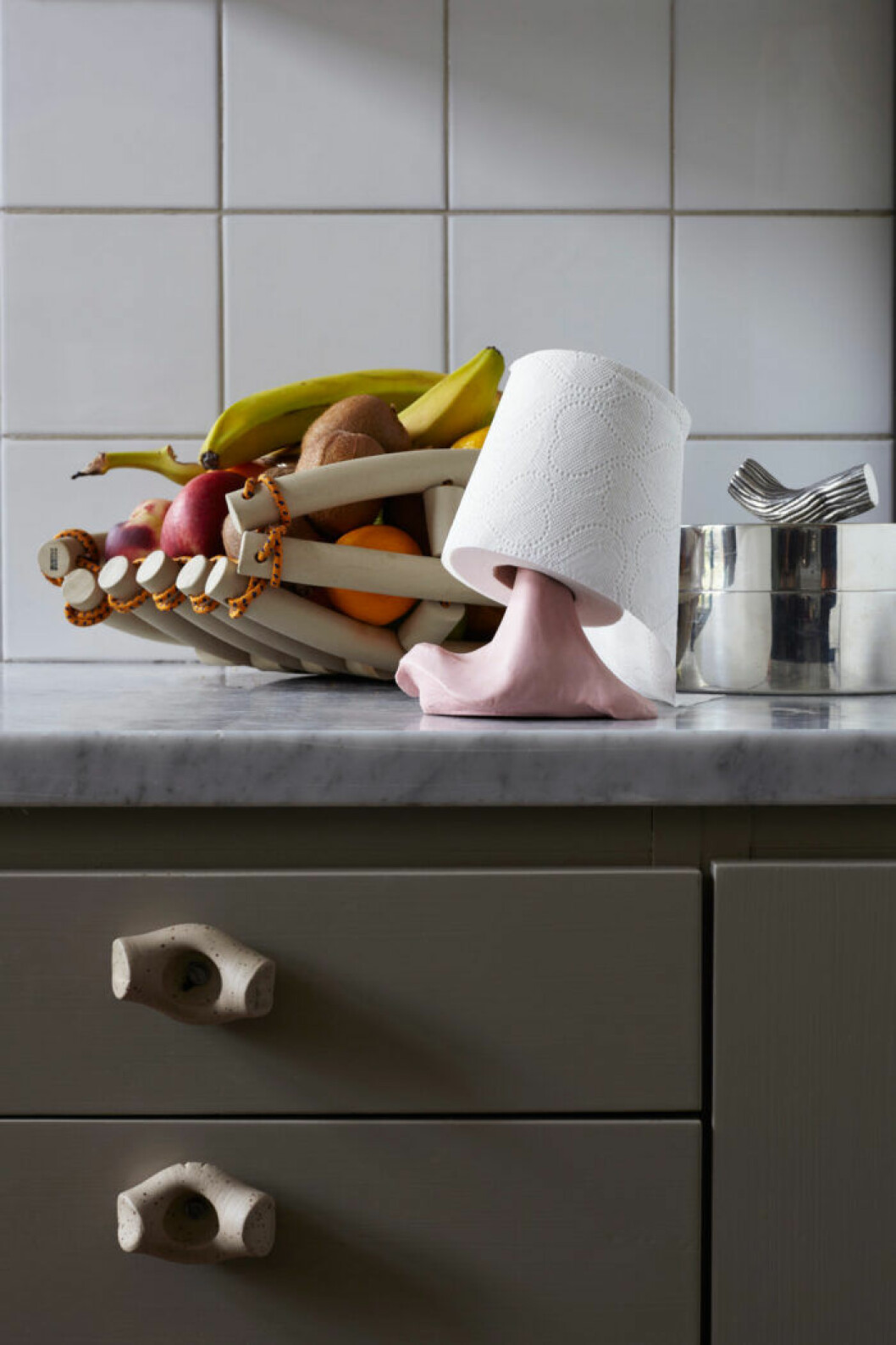 Gråmålade köksskåp från Alcro Designers
