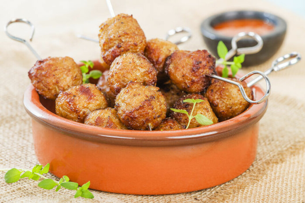Cocktailköttbullar med timjan.