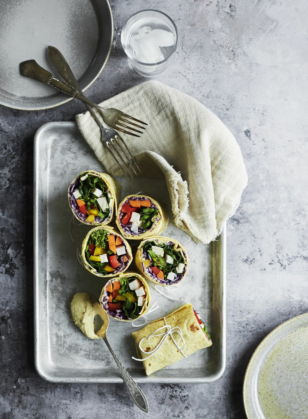 Kycklingwraps med hummus. Recept kycklingwrap med hummus