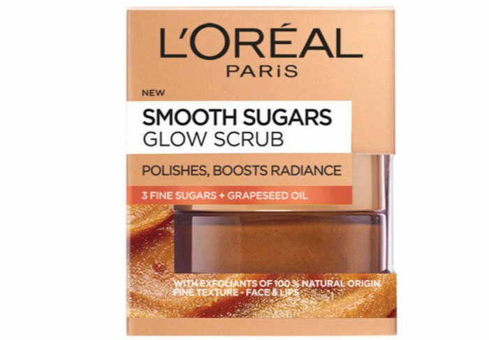 L’Oréal Paris Smooth sugars glow scrub är en bra budgetpeeling med korn. Klicka på bilden och kom direkt till peelingen. L’Oréal Paris Smooth sugars glow scrub bäst i test skrubb