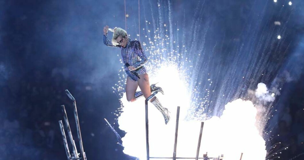 lady-gaga-hero