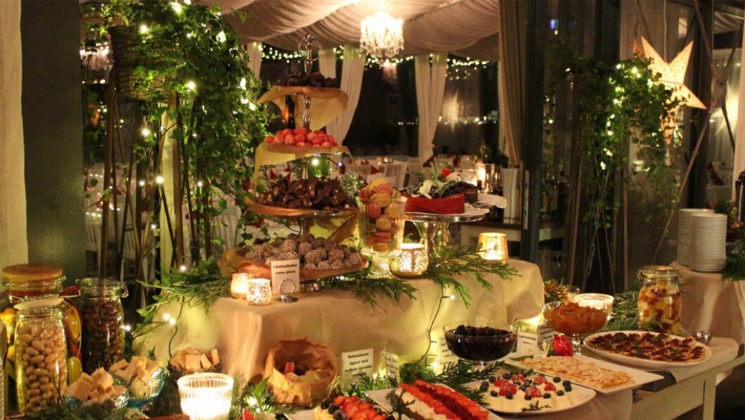 Julbord på Långedrag Värdshus i Göteborg. Julbord på Långedrag Värdshus i Göteborg.