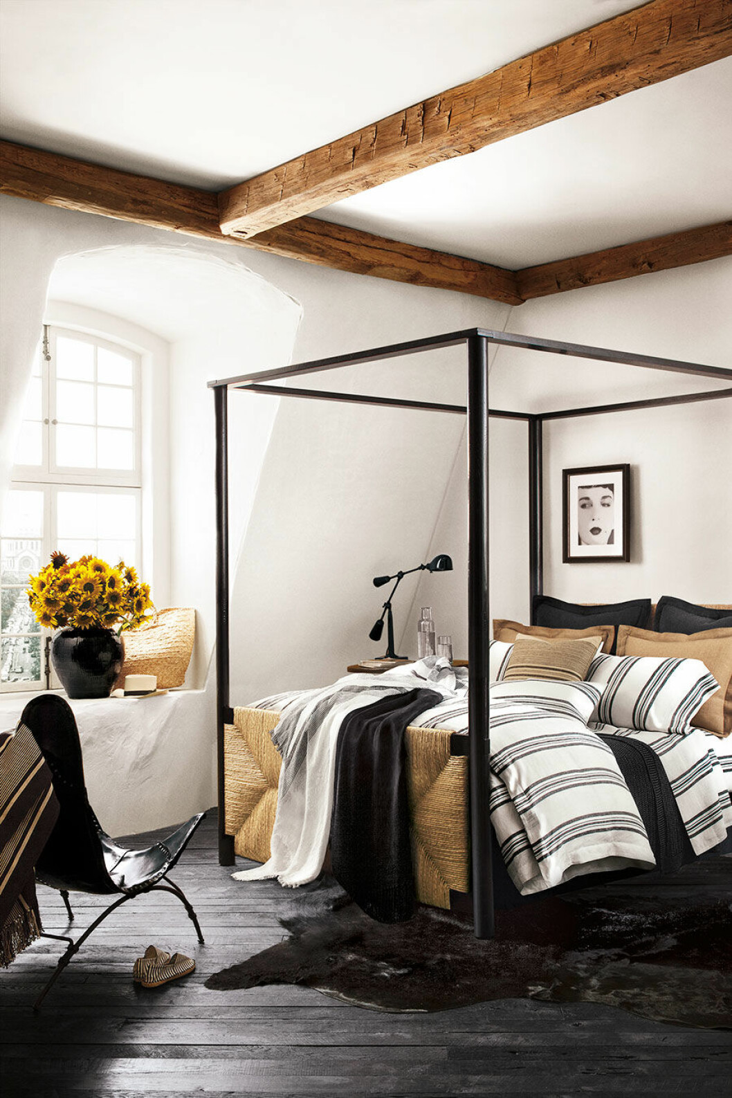 Ralph Lauren Home nytolkar ständigt den amerikanska östkuststilen. Left-Bank-Collection-Spring-2013_RL-Home