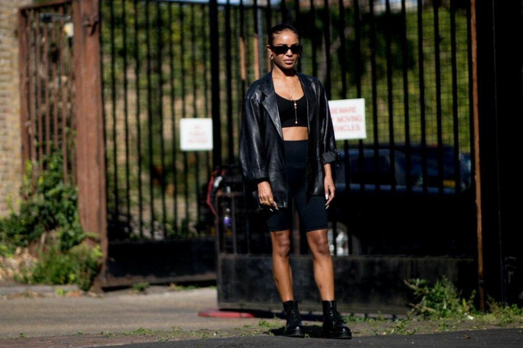 streetstyle london fashion week leggings.