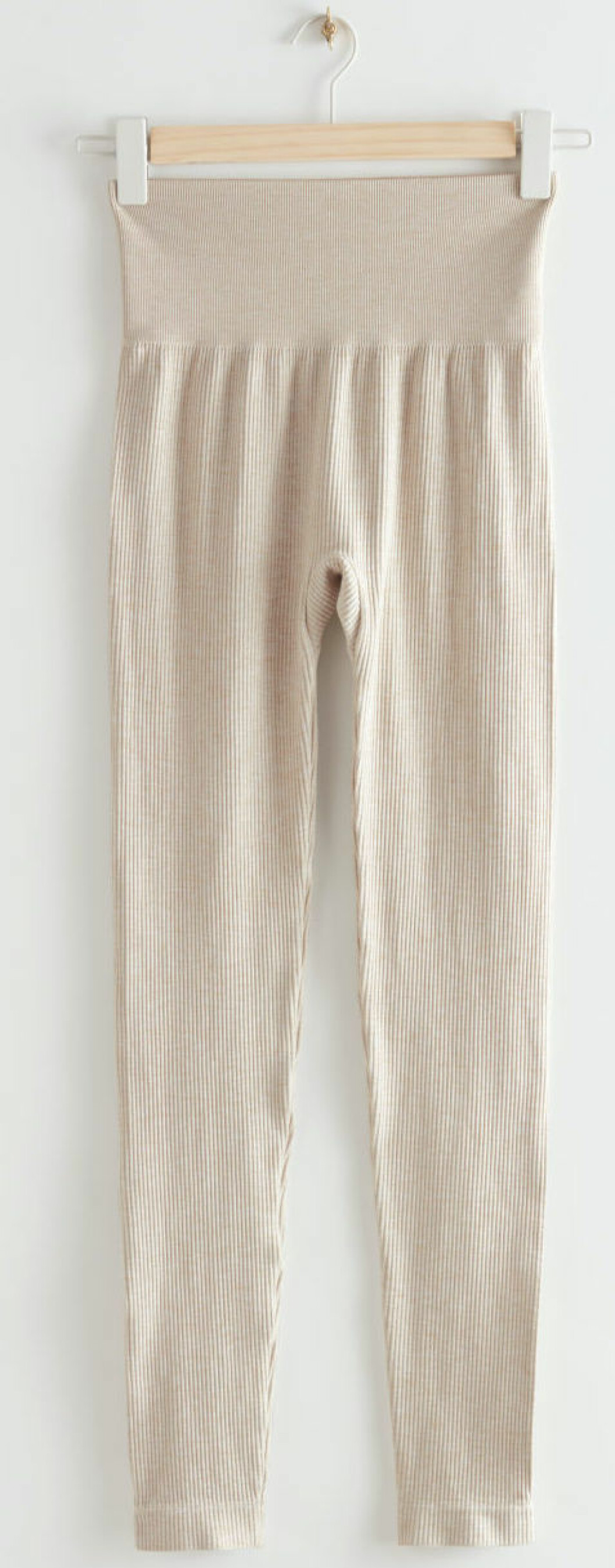 ribbstickade leggings i beige från &amp; Other stories.