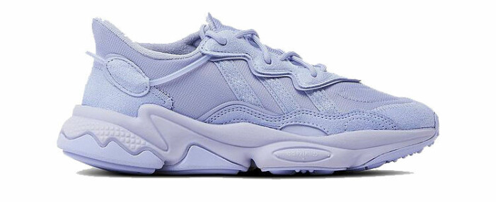 lila sneakers