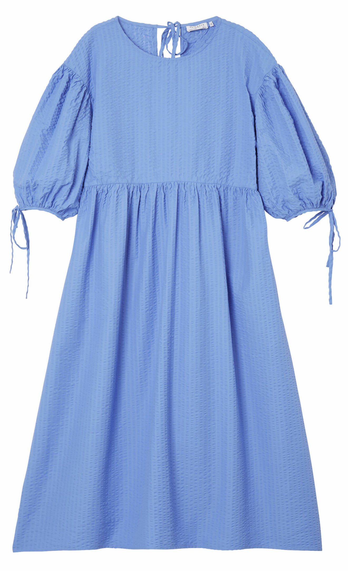 blå klänning med puffärm från Elsa Billgren och Sofia Woods kollektion med Lindex