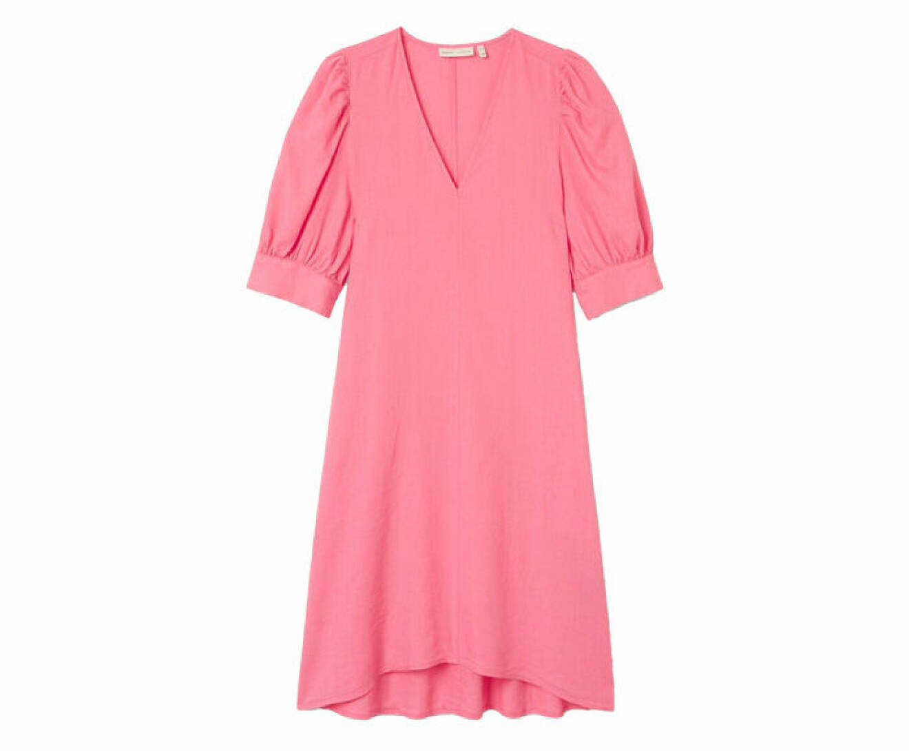 rosa klänning i linneblandning med puffärmar från InWear