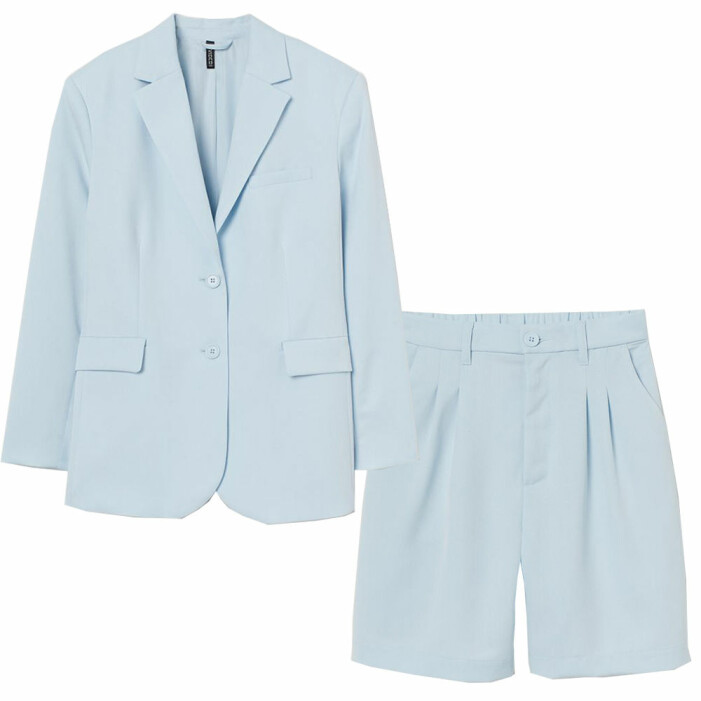 ljusblått set med kavaj och shorts från H&M