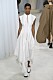 Lång vit klänning från Loewe