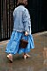 Streetstyle från London Fashion Week, helblå outfit med jeansjacka