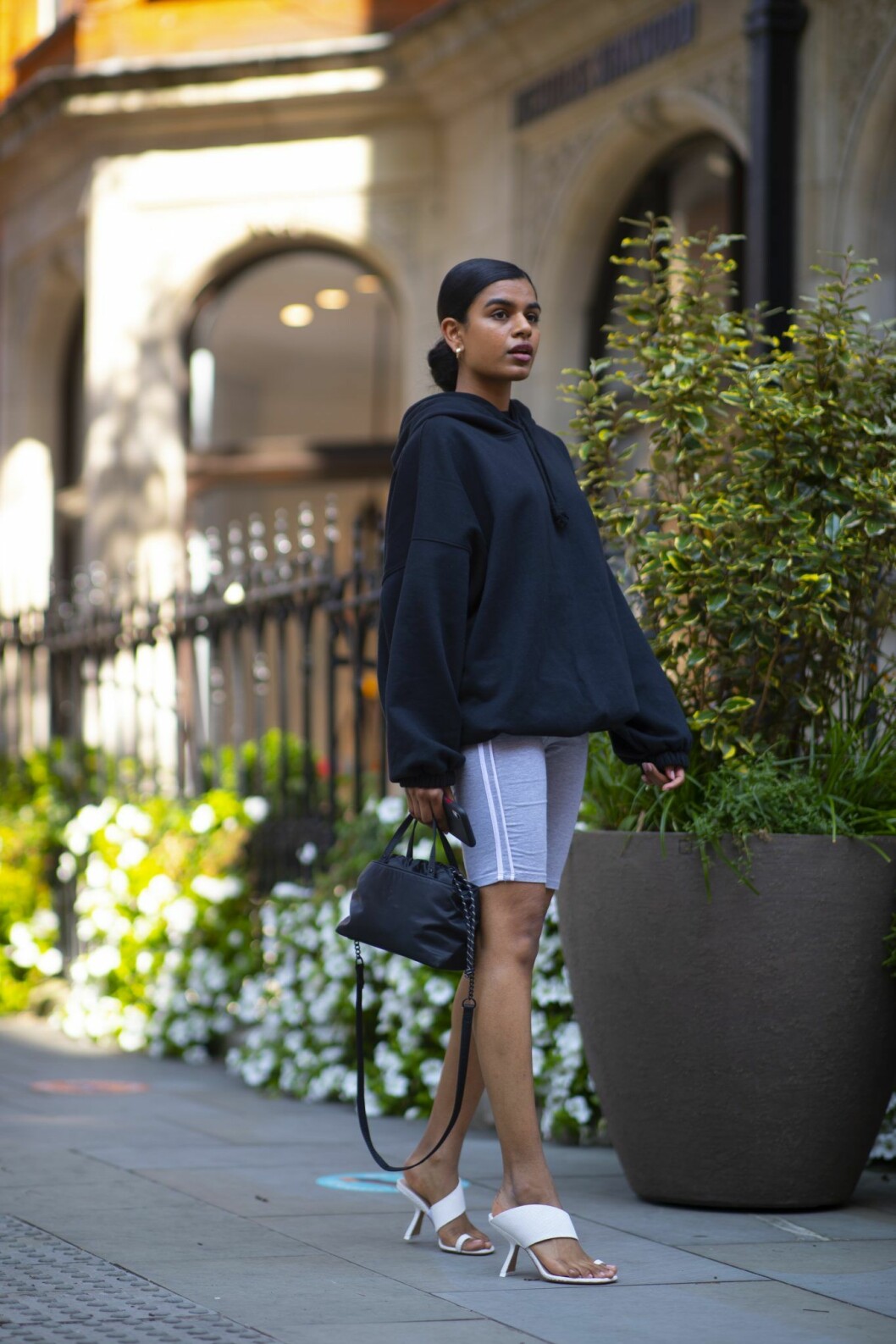 leggings streetstyle london fashion week.