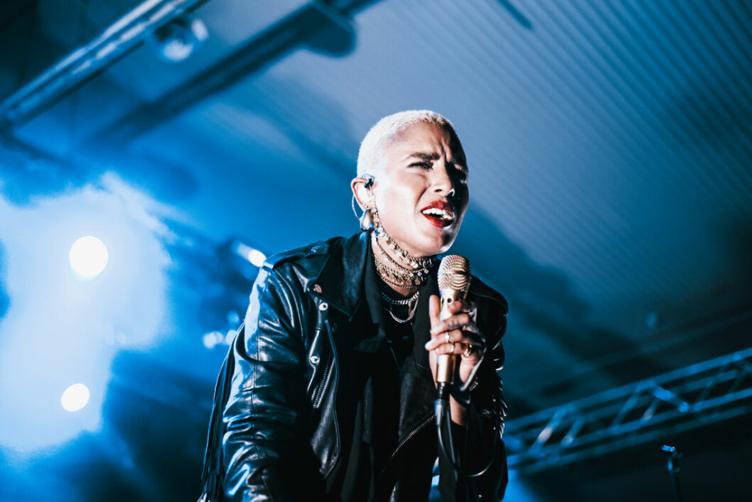 Publiken fortsatte att sjunga när Loreen gick av scenen på Statement festival. Foto: Julia Sixtensson Loreen framförde Euphoria på Statement festival 2018.
