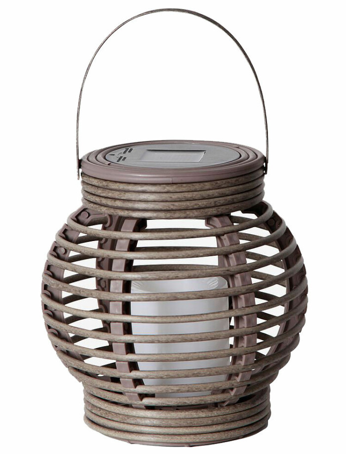 lykta solceller ute