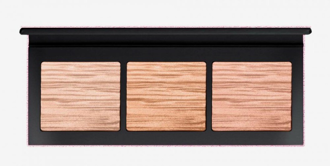 Extra dimension skinfinish trio, Mac. Extra dimension skinfinish trio, Mac.