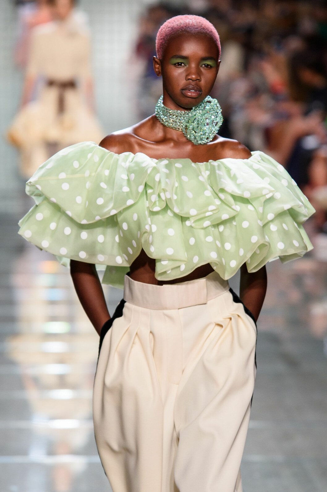 Marc Jacobs SS19 pastellhår på catwalken.