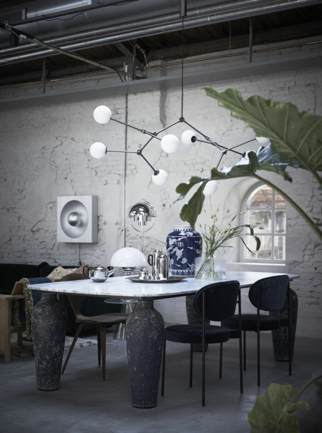 Paola Navone som designar för Garvasoni är en självklar Artillerietfavorit. Matplats i Artilleriets nya lokaler