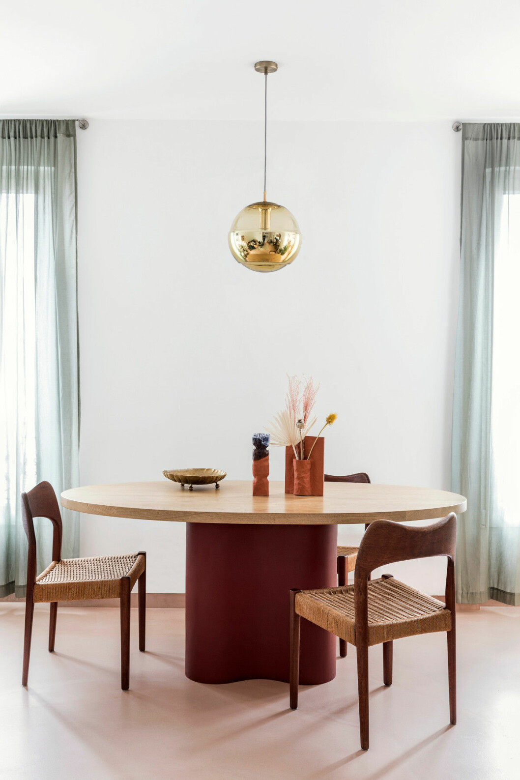 Matplats hos inredningsarkitekten Rebecca Benichous i Paris