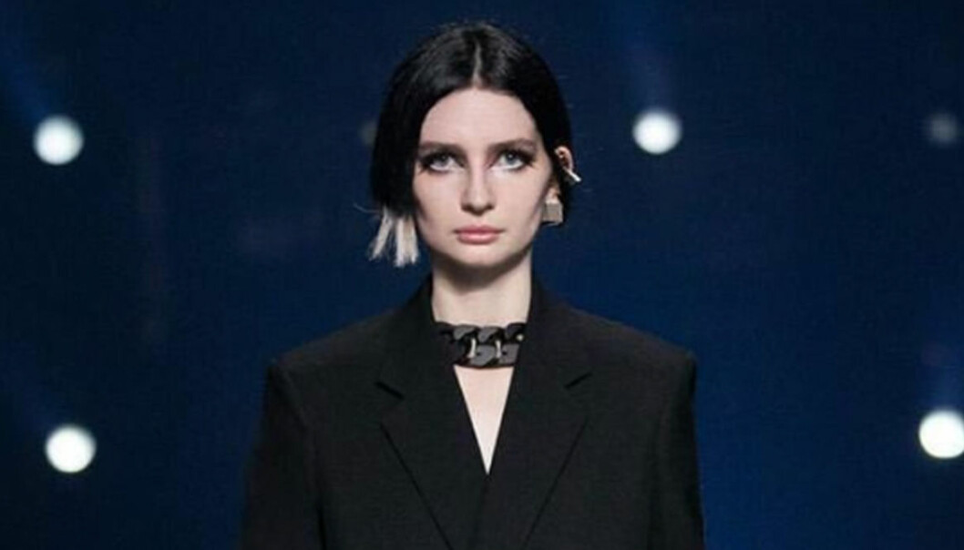 Paul Walkers dotter Meadow gör årets catwalk-debut på Givenchys runwayS