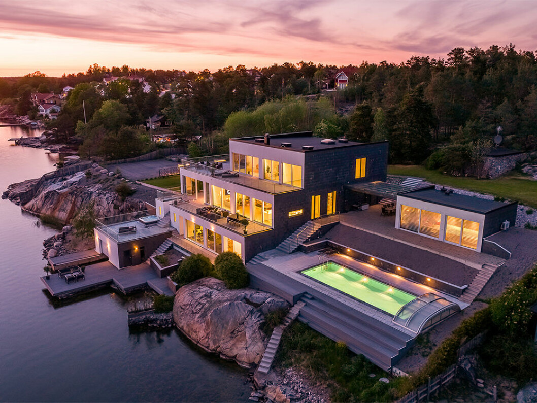 Foto: Svensk Fastighetsförmedling Västervik via Hemnet Lyxvilla med egen pool på Hemnets lista över mest klickade 2019