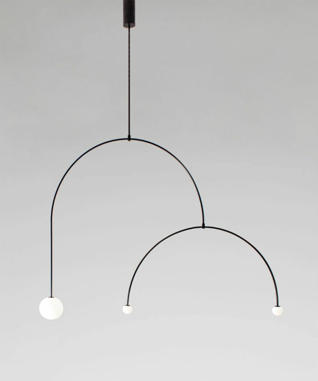 Mobile Chandelier av Michael Anastassiades