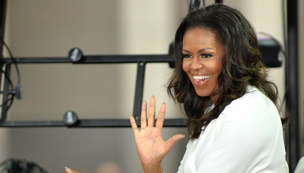 Michelle Obama vinkar