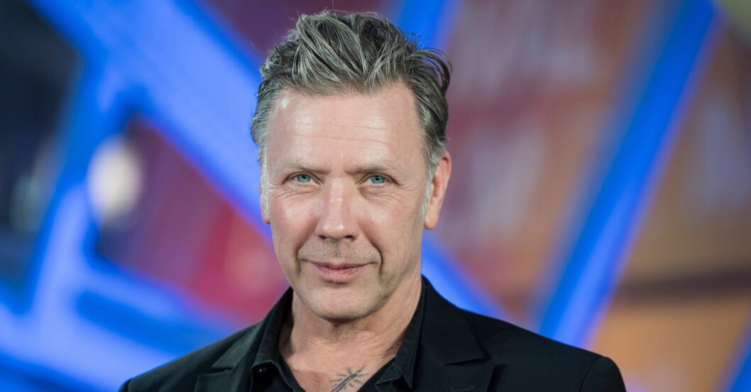 mikael persbrandt