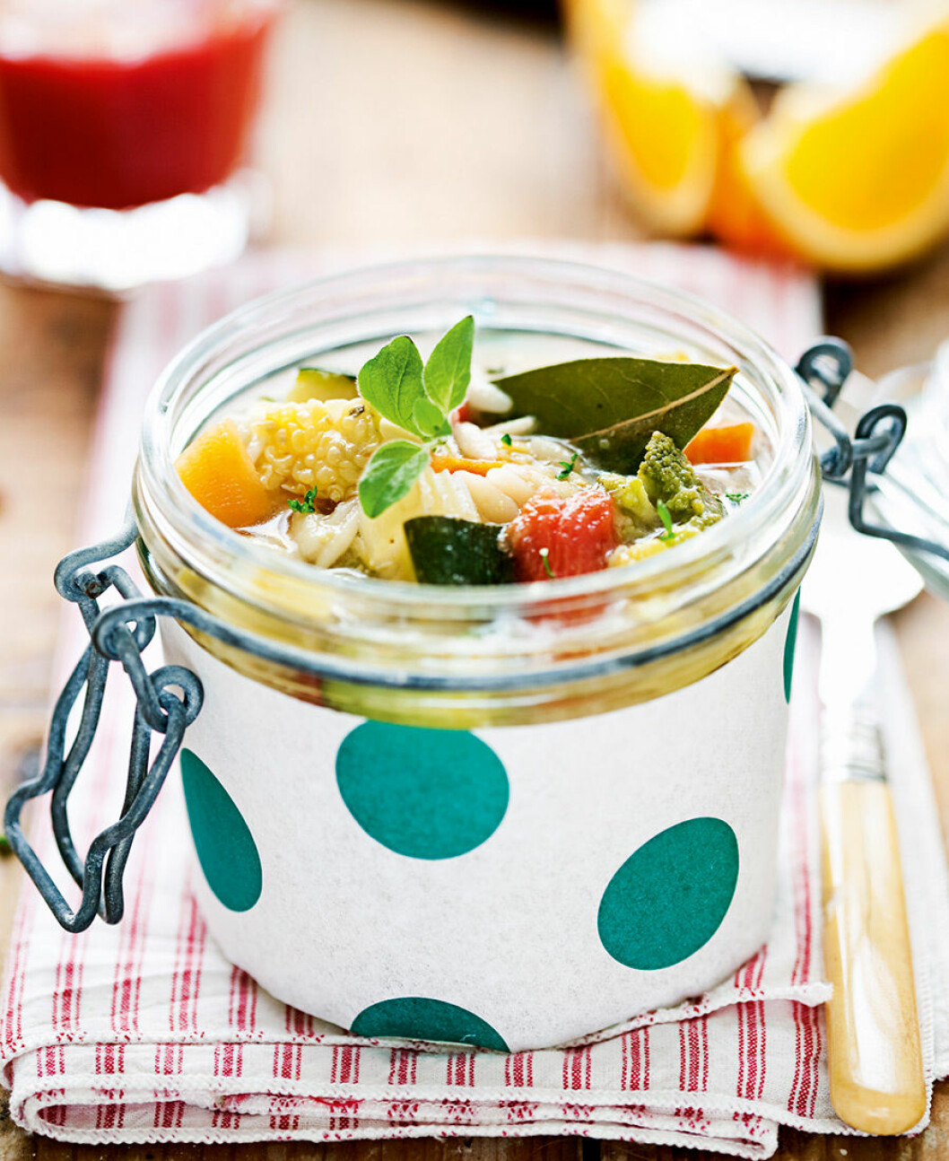 Mustig minestronesoppa. Mustig minestronesoppa.