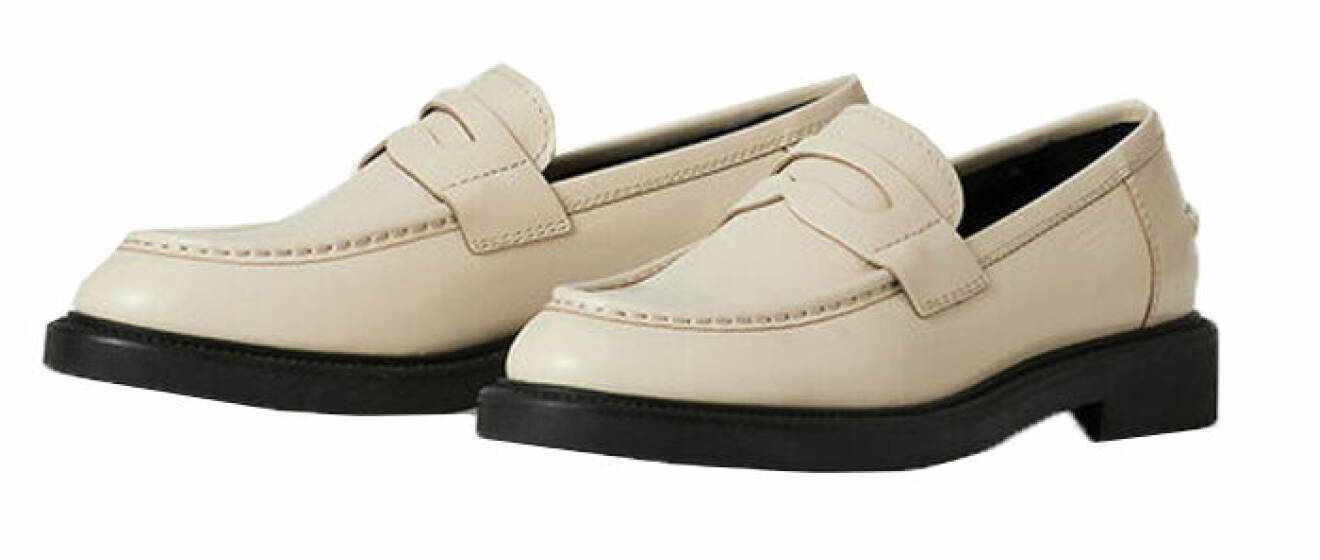 minimalistiska off white loafers i skinn för dam från vagabond 2022