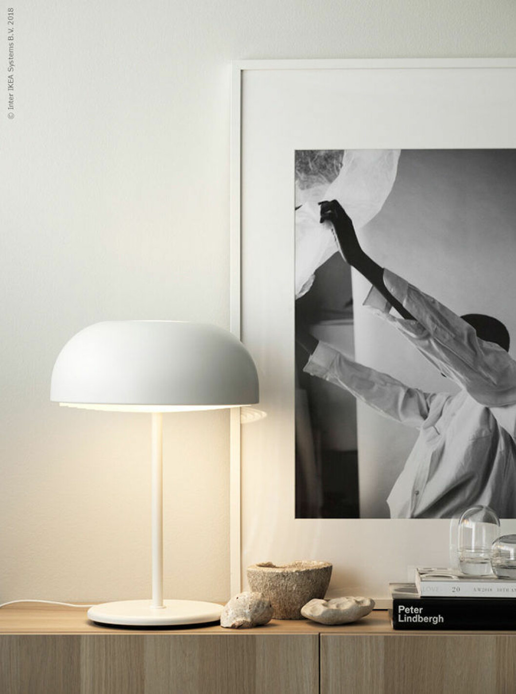 Foto: Ragnar Òmarsson Styling: Anna Lenskog Belfrage för <a href="http://livethemma.ikea.se/besta-x-2/" target="_blank" rel="noopener">Ikea Livet Hemma</a> Minimalistiska inredningsdetaljer