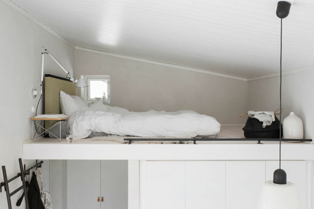Compact living på hög nivå i Pellas attefallshus. Foto: <a href="https://medinalind.com/">Sara Medina Lind</a> Compact living på hög nivå i Pellas attefallshus.