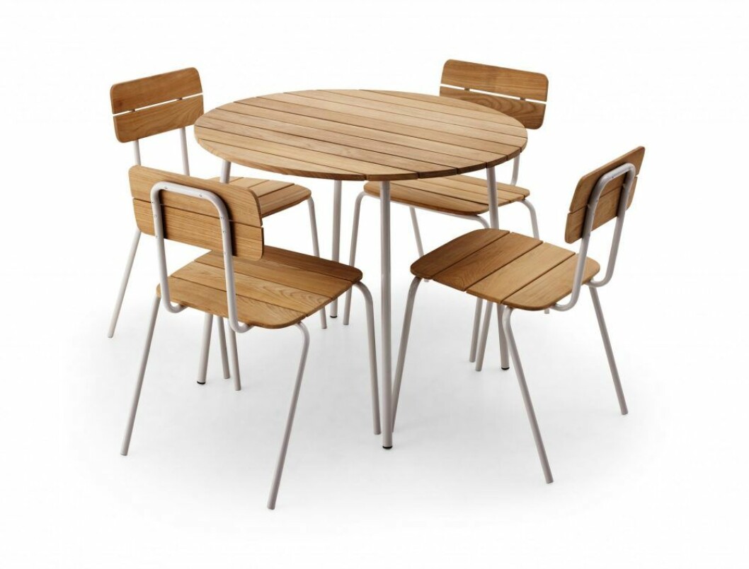 Klassisk möbelgrupp att spara år efter år, serien Flux med design av Herman Studio för Skagerak.
