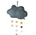 mobil i form av grått moln med hängande, färgglada pom pom