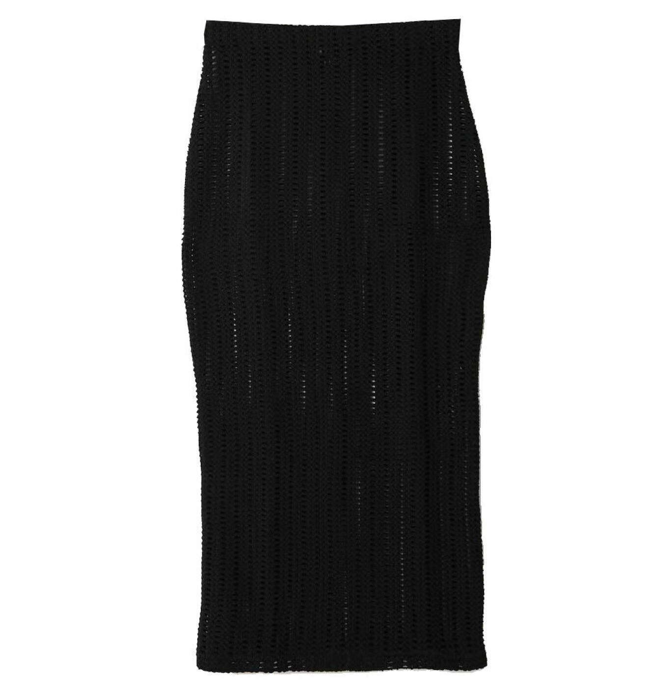 modenyheter dam sommar 2022 virkad kjol svart
