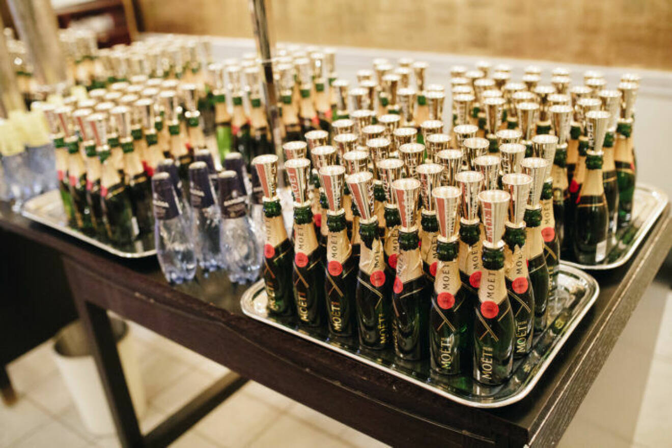 Småflaskor med champagne från Moët & Chandon.