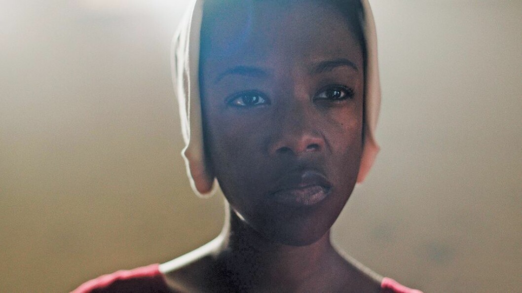 Samira Wiley spelar Moira i Handmaids tale