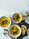 Mättande morotssoppa med halloumikrutonger och grönkålschips