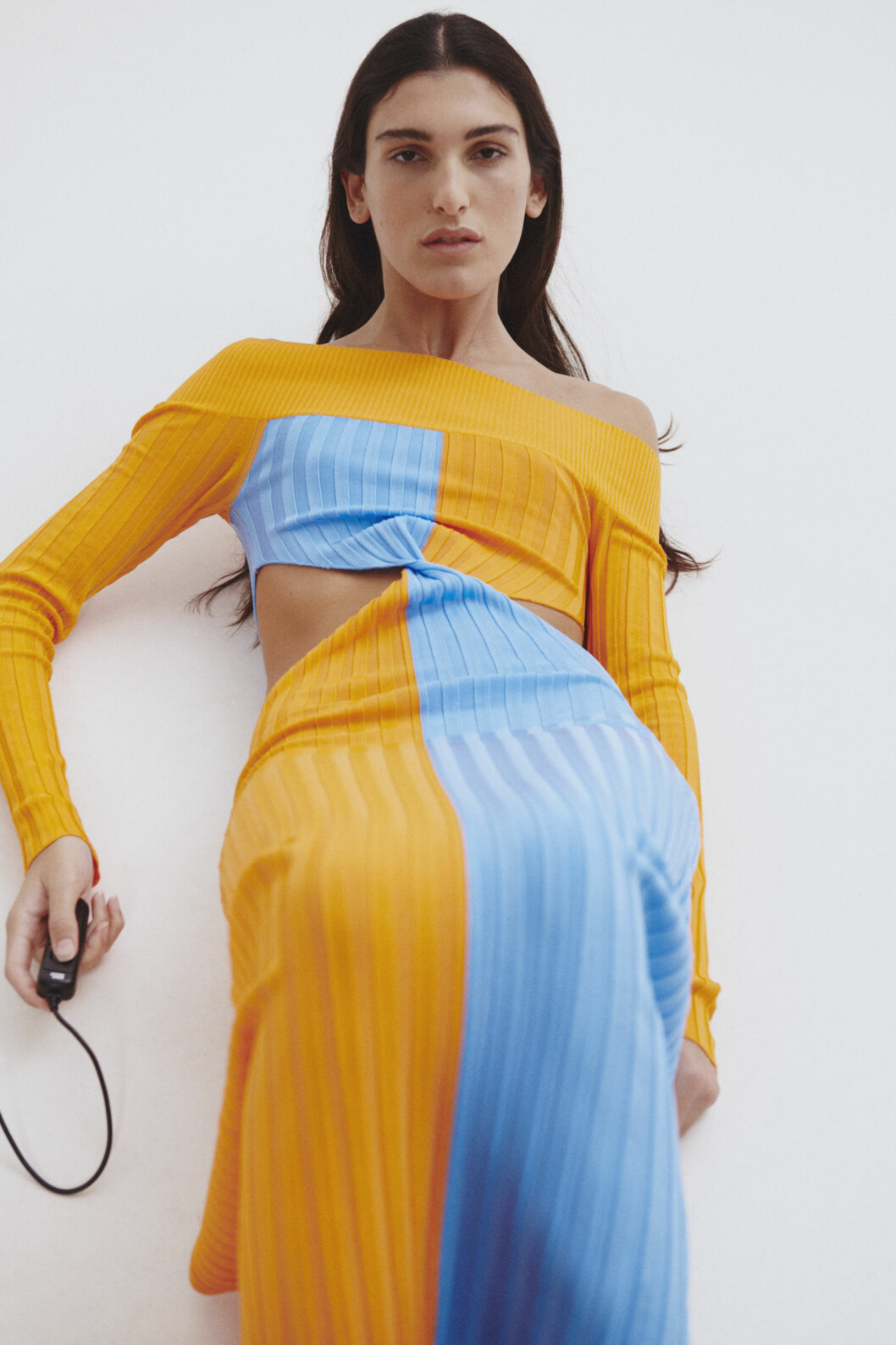 MSGM SS21 orange och blå klänning.