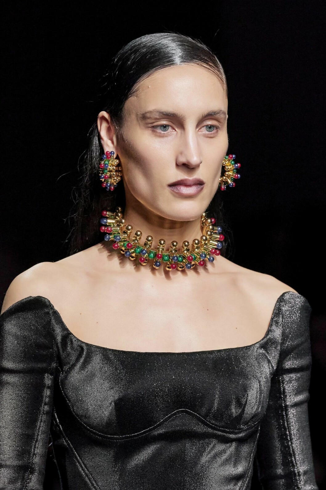 Mugler.