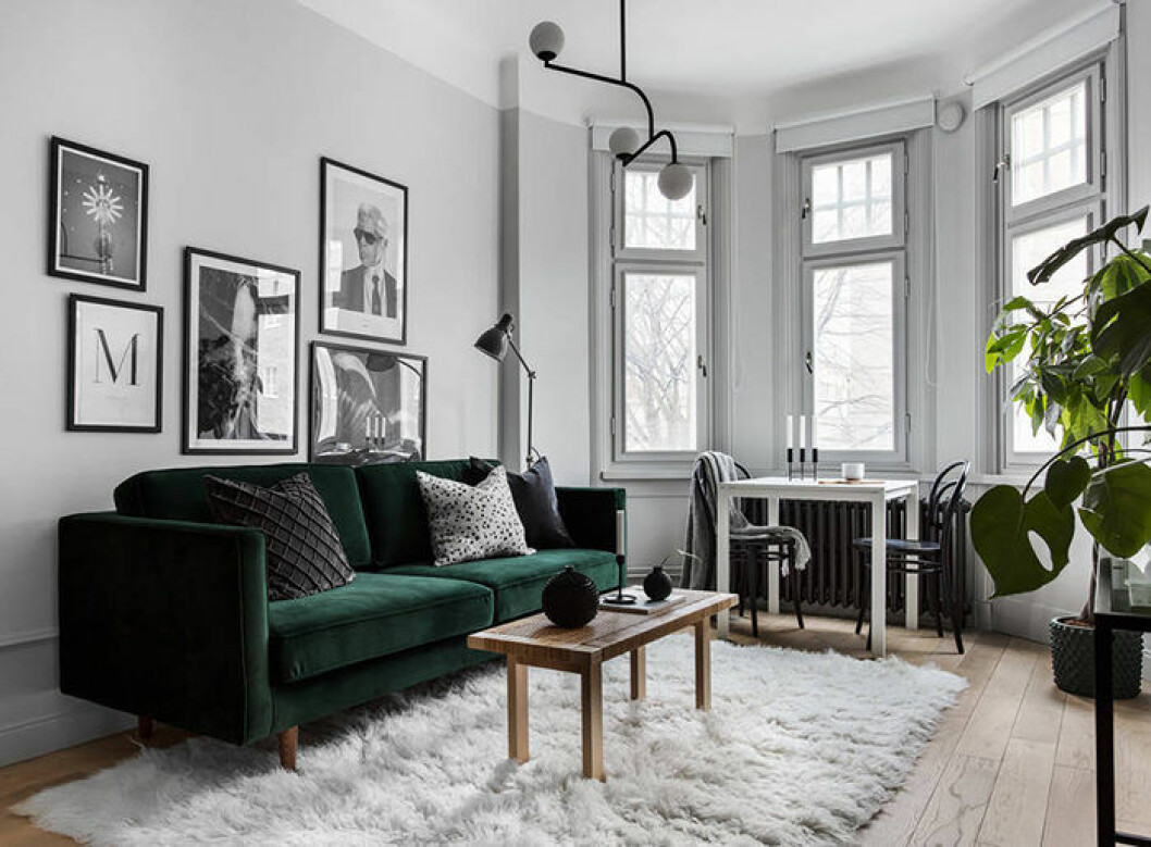 Foto: Philip McCann Styling: Bosthlm Styling för <a href="https://www.instagram.com/bosthlm_realestate/" target="_blank" rel="noopener">Bosthlm</a>/mäklare: Vilhelm Åman Inred vardagsrummet med stil och stämning