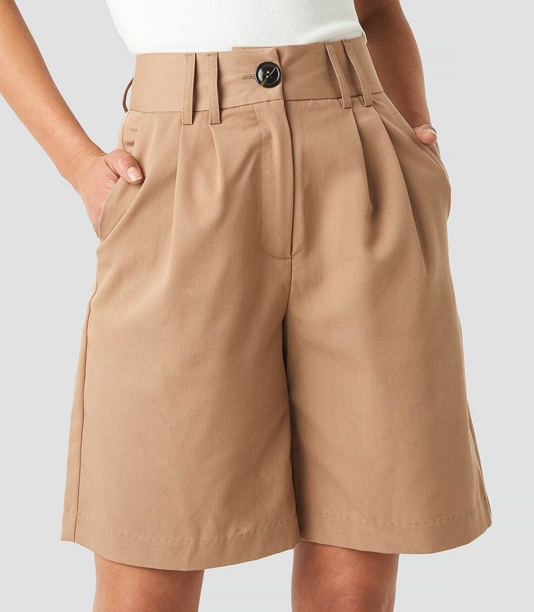 beige bermudashorts från na-kd