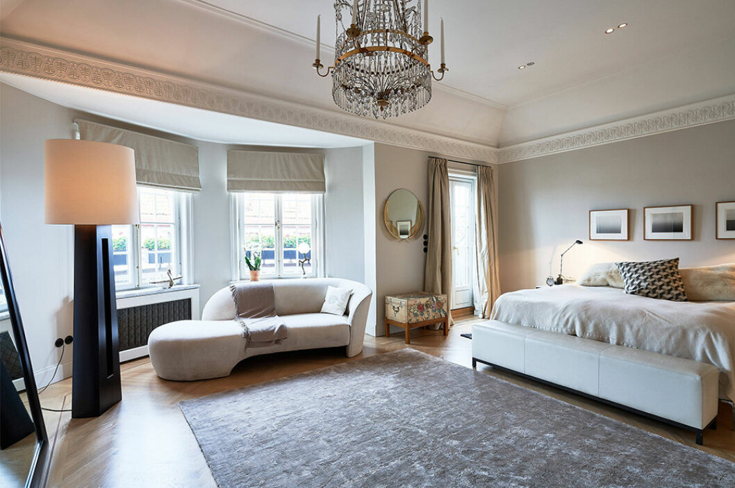 Sovrum i hotellstil hos Nathalie Schuterman