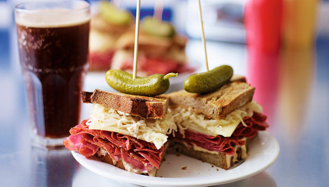 New York-sandwich med pastrami och surkål.