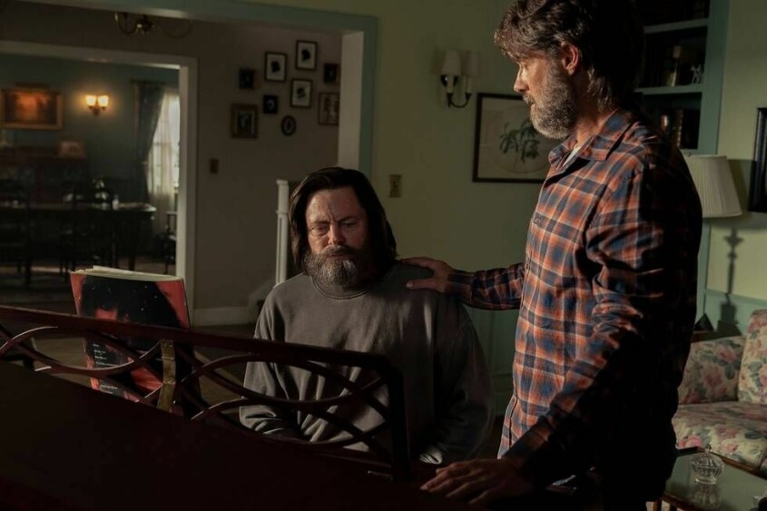 Nick Offerman från komediserien <span class=" italic" data-lab-italic_desktop="italic">Parks and Recreation</span> spelar Bill och Murray Bartlett från <span class=" italic" data-lab-italic_desktop="italic">The White lotus</span> spelar Frank. Bill och Frank är huvudkaraktärerna i avsnitt tre.