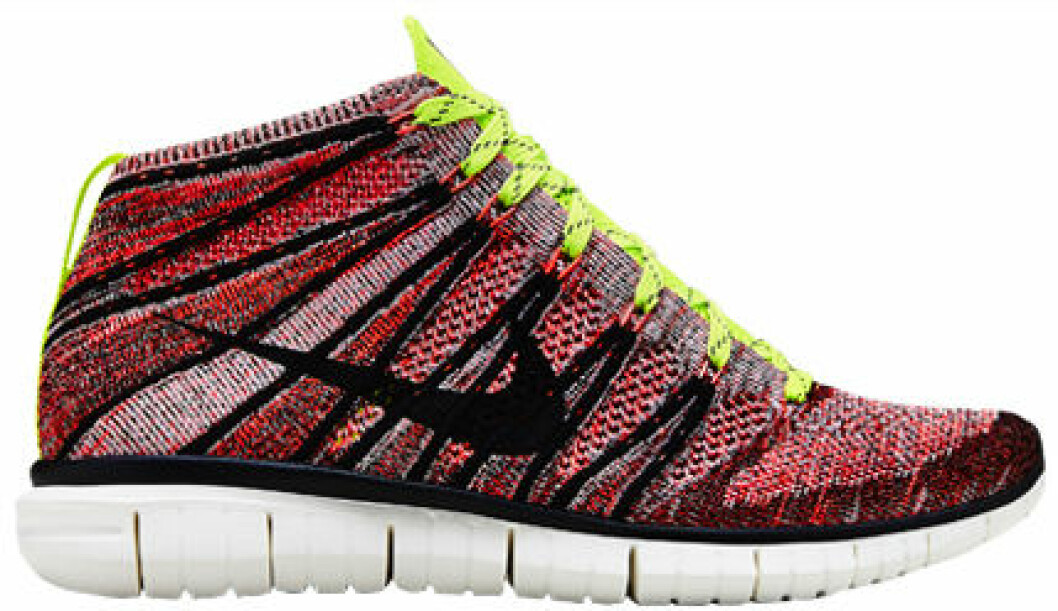 Nike-Magista