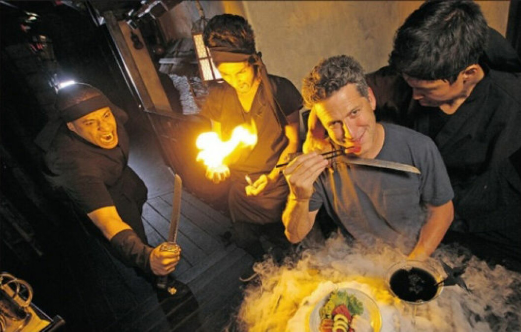 Restaurant Ninja via <a href="http://www.bitlanders.com/blogs/the-ninja-new-york-restaurant/76271">Bitlanders</a>