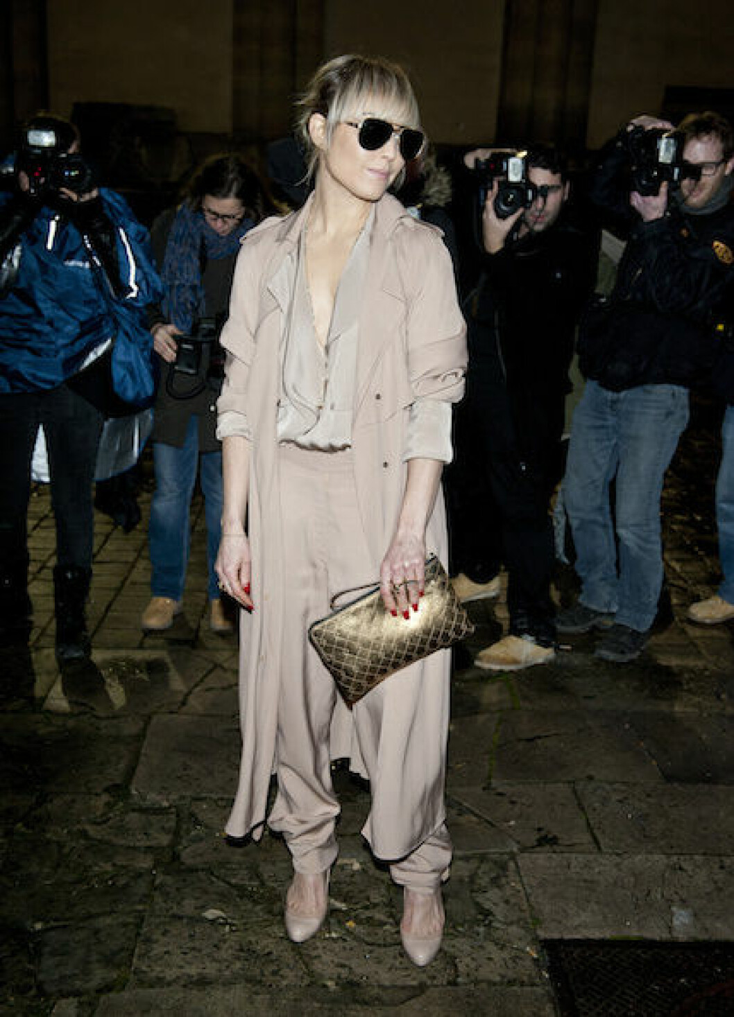 Noomi Rapace arrive at the Lanvin Fashion Show at Paris Fashion Week