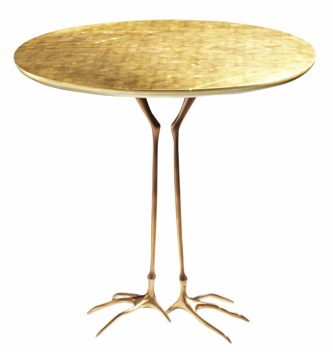 Djuriska influenser förgyller. Bord <em>Traccia</em>, design Meret Oppenheim från 1939, pris på förfrågan, Cassina. Bord Traccia, design Meret Oppenheim
