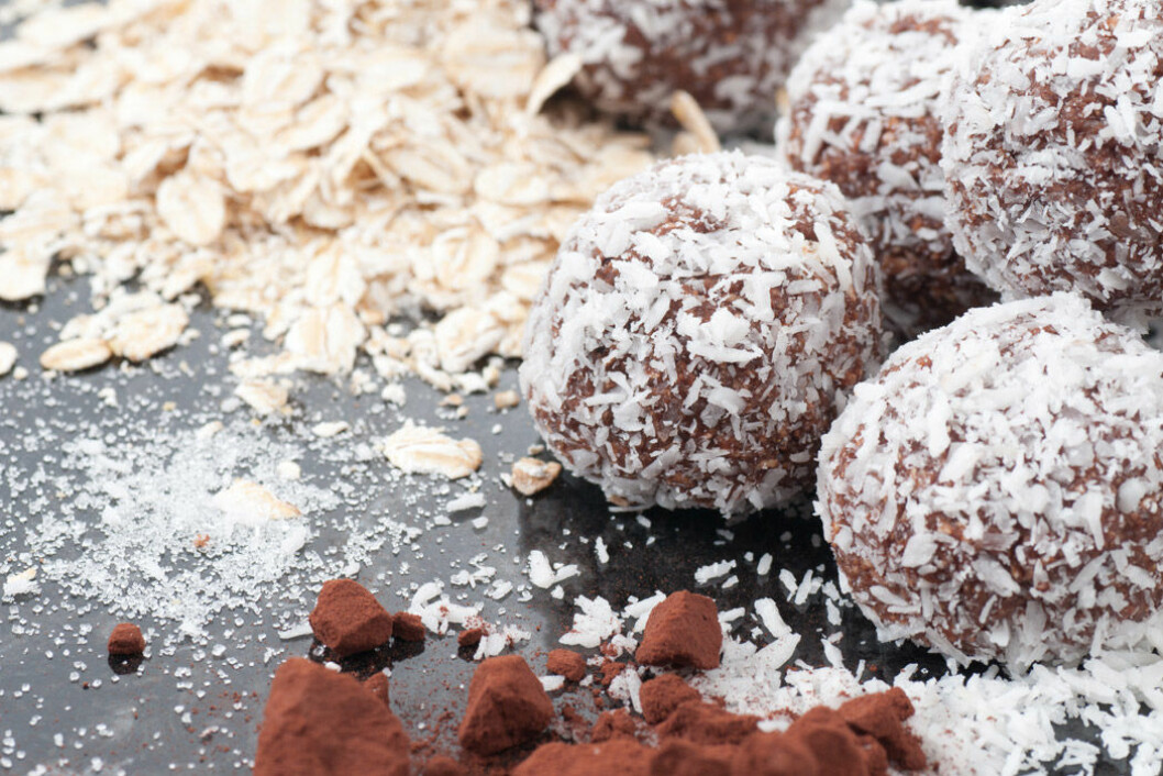 Nyttiga chokladbollar utan socker och smör.